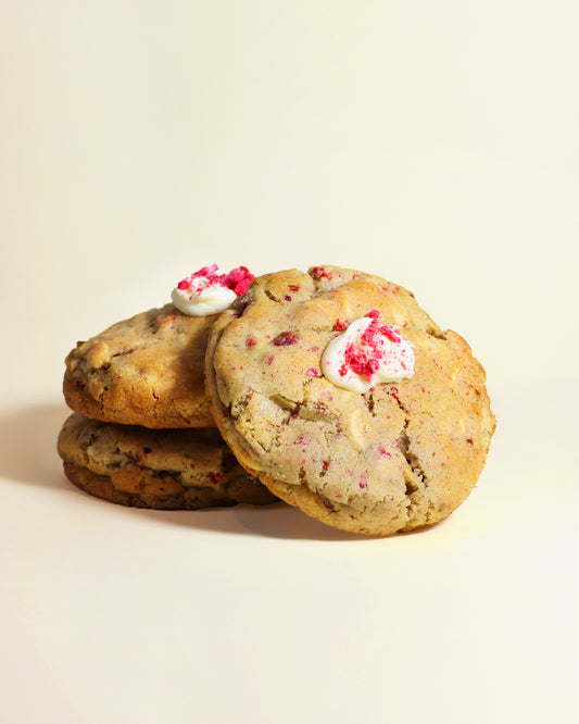 Raspberry and White Chocolate Cookie Box
